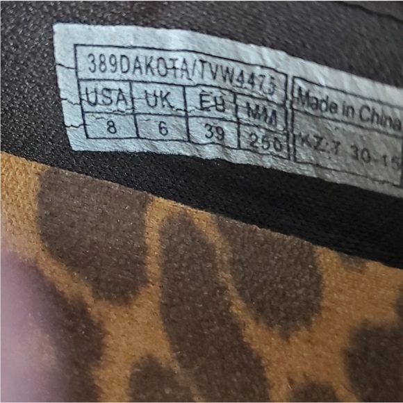 Vionic Metallic Brown Ballet Flats - Picture 4 of 4